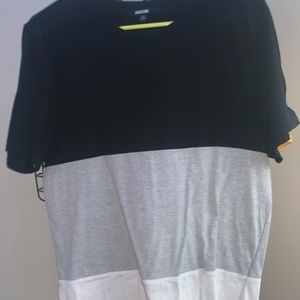 mens black white and grey t-shirt